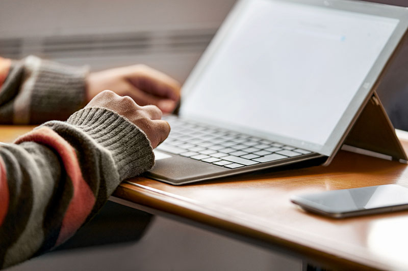 Pressemitteilungen 2 U028 iPad